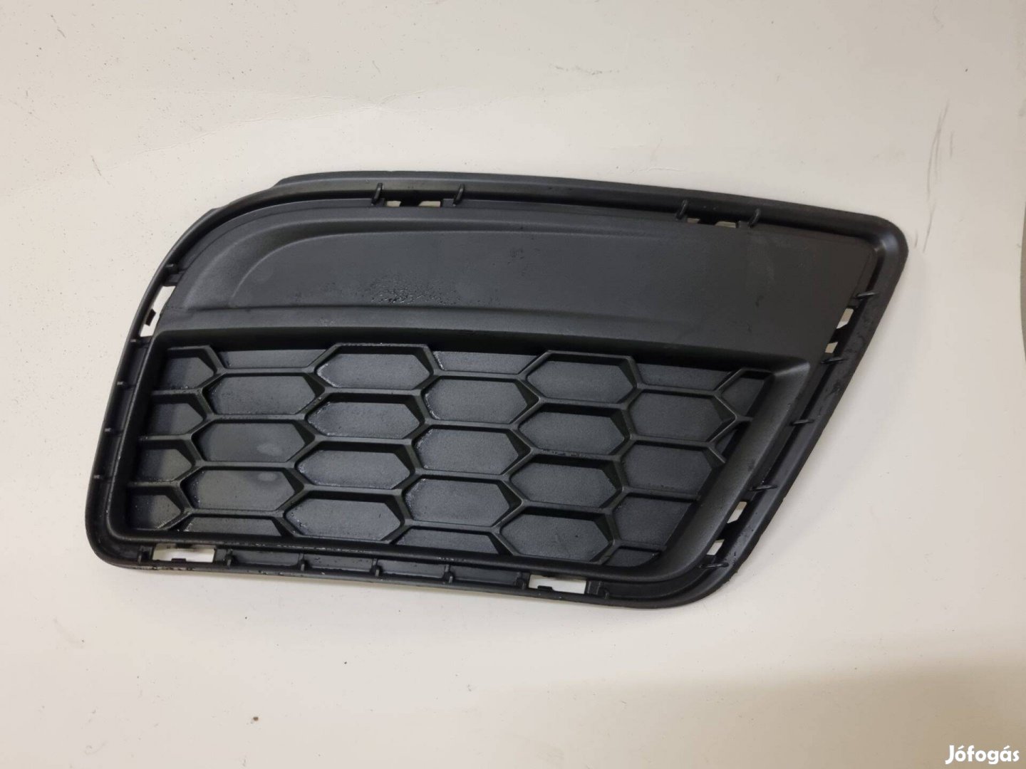 BMW X3 F25 Jobb lökhárító takaró betét M packet M sport 8050446