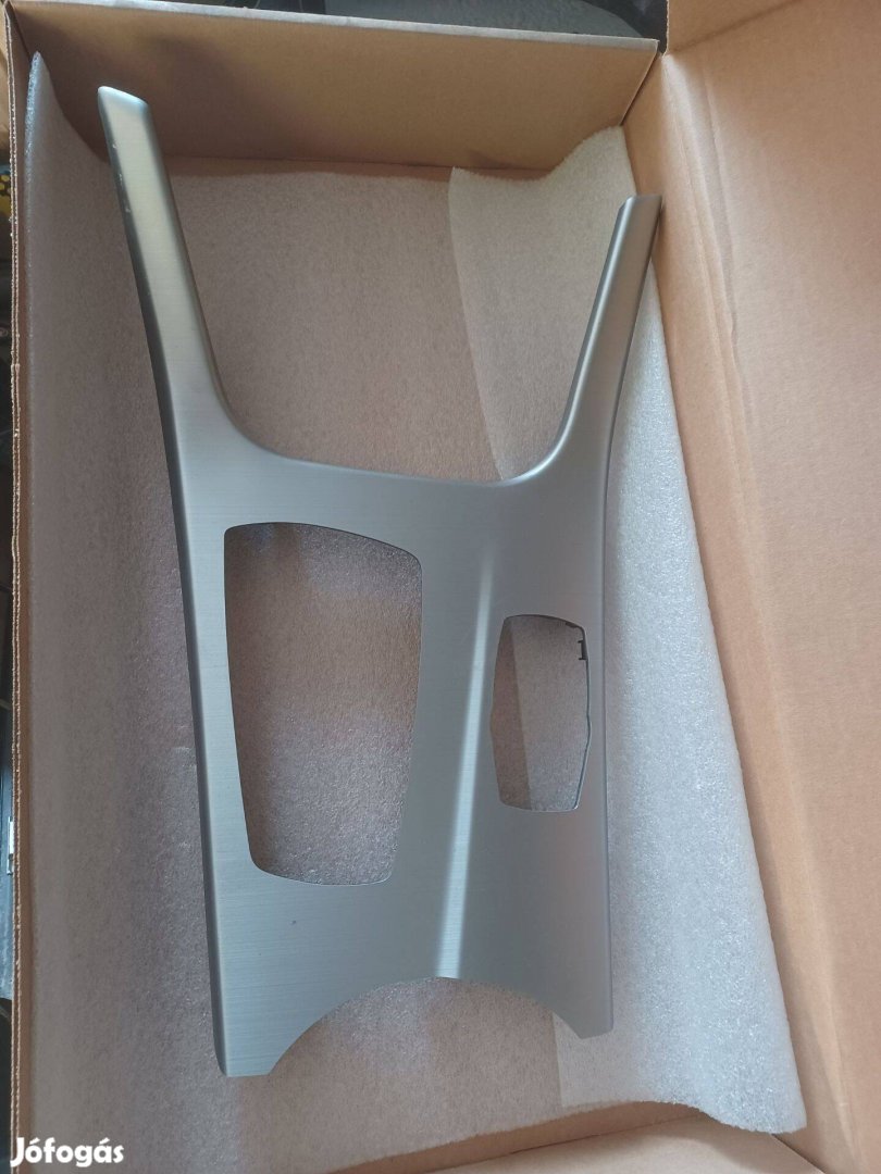 BMW X3 F25 középkonzol keret burkolat 51169200948