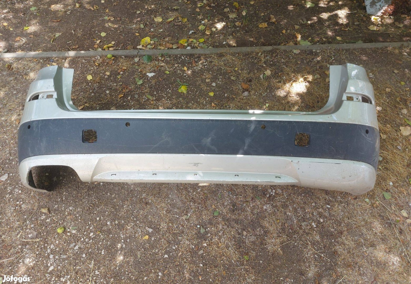 BMW X3, F25 hátsó lökhárító