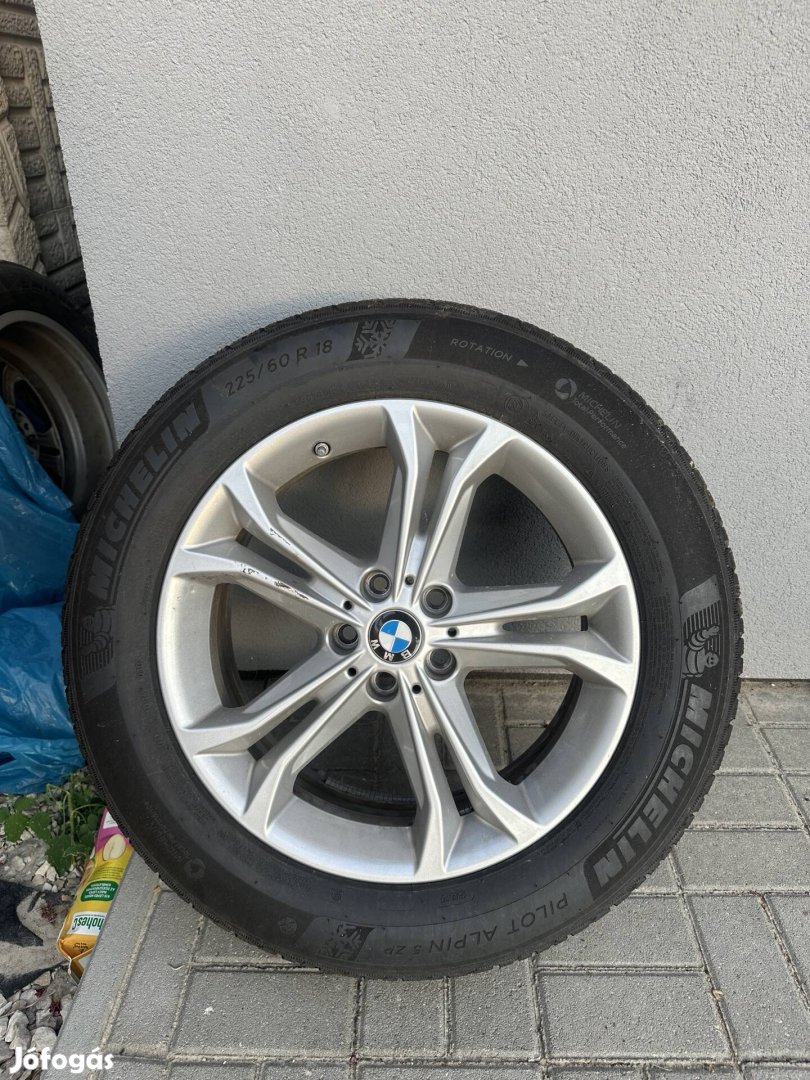 BMW X4 Téligumi Michelin Pilot Alpin