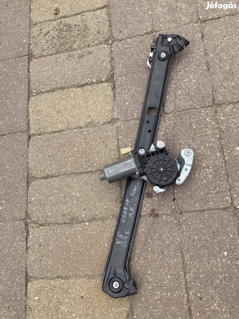 BMW X5 E53 jobb első ablakemelő motor(8243806S)