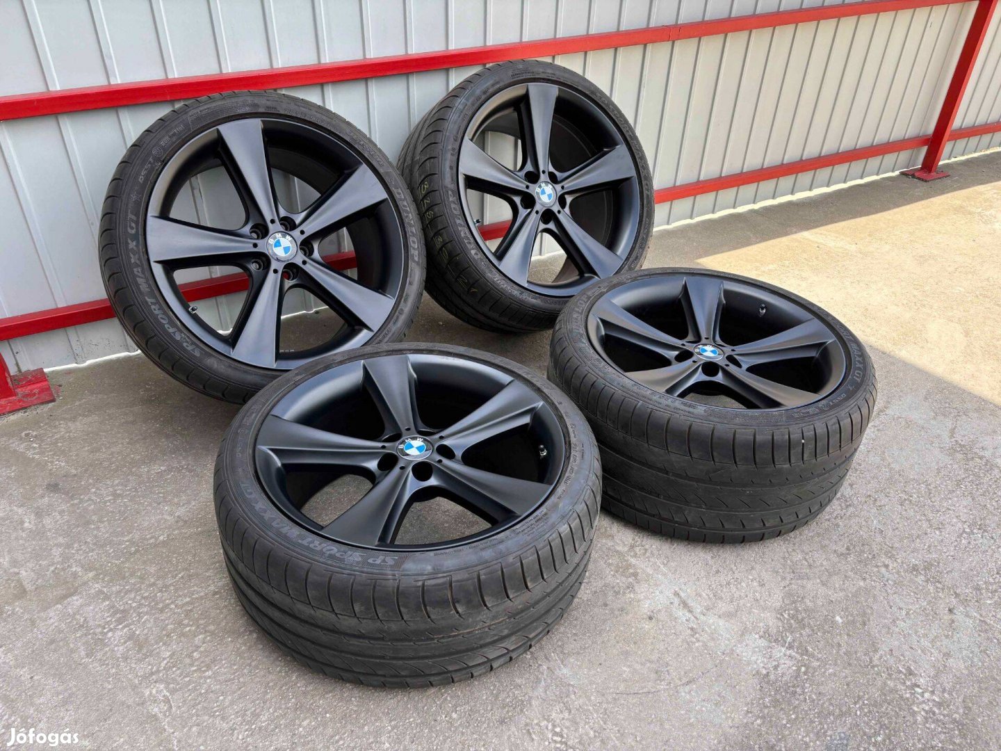 BMW X5 F15 21" 5x120 kétszéles alufelni nyárigumival 21 coll F16 X6