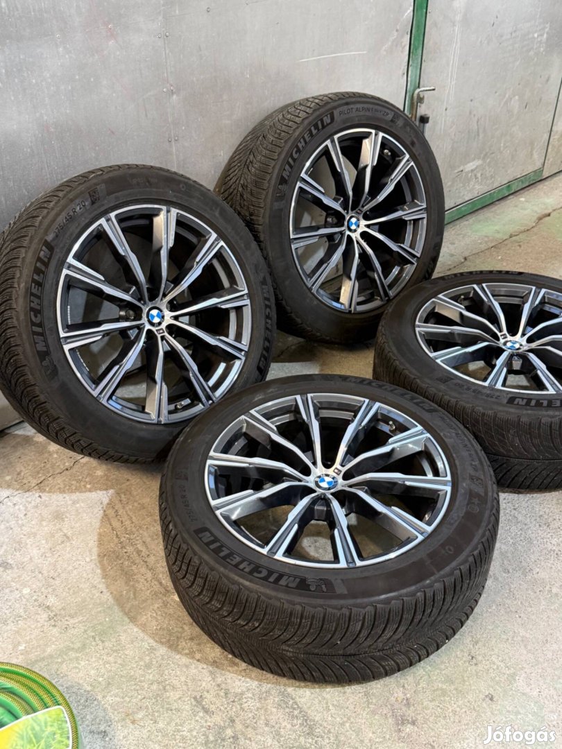 BMW X5 X6 G05 G06 20 M-es felniszett téli michelin gumival