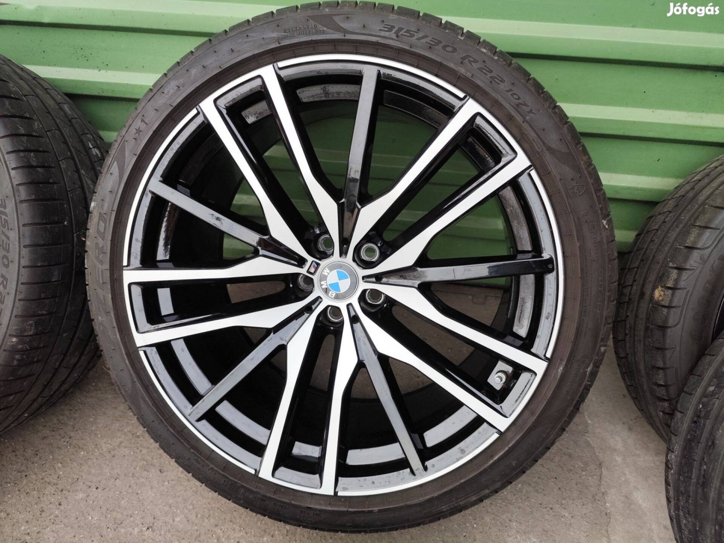 BMW X5 X6 g06 g05 gyári alufelni 5x112 22"