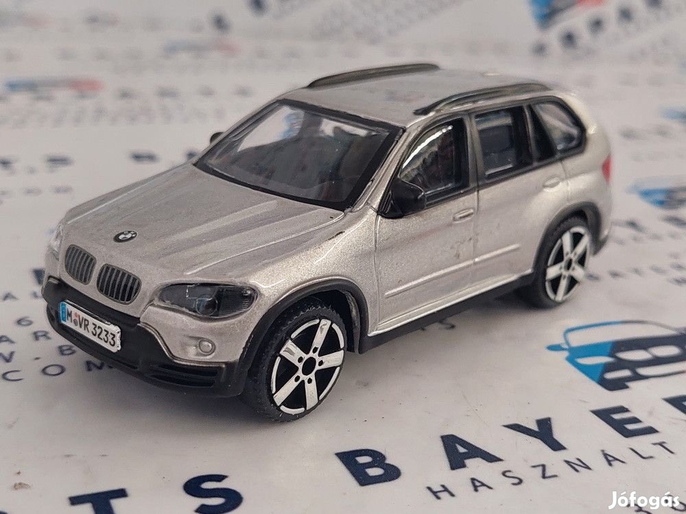 BMW X5 (2007) - ezüst -  Burago - 1:43