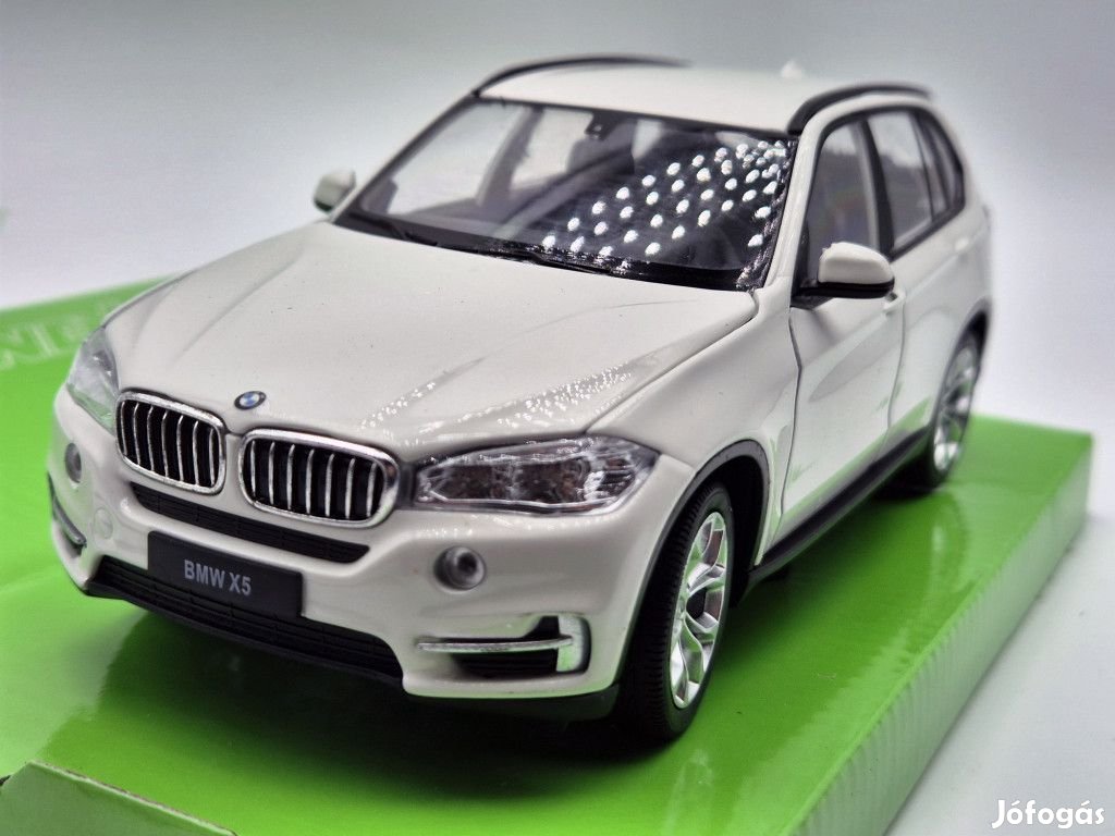 BMW X5 (2015) - fehér -  Welly - 1:24