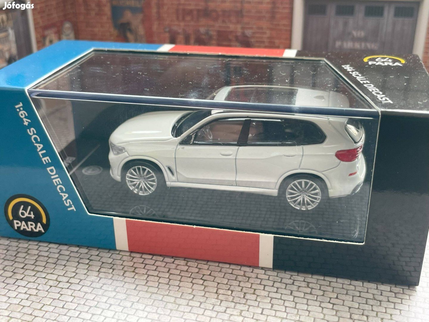 BMW X5 modell autó - Para64 1:64 méret