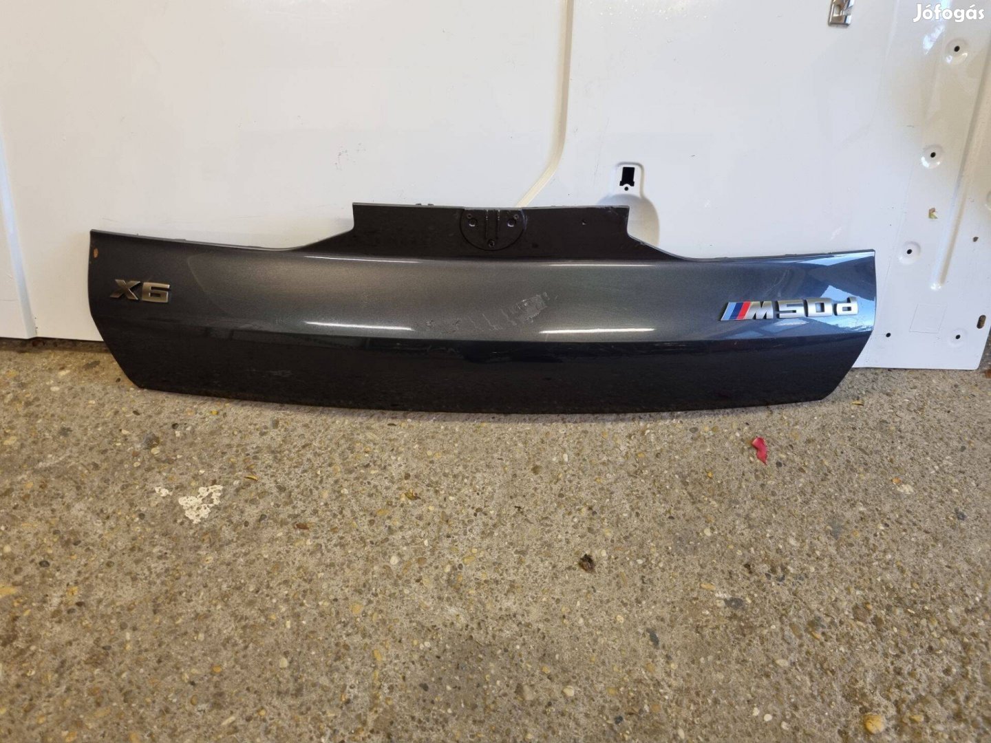 BMW X6 G06 2019- Csomagtér ajtó betét burkolat 51137471777