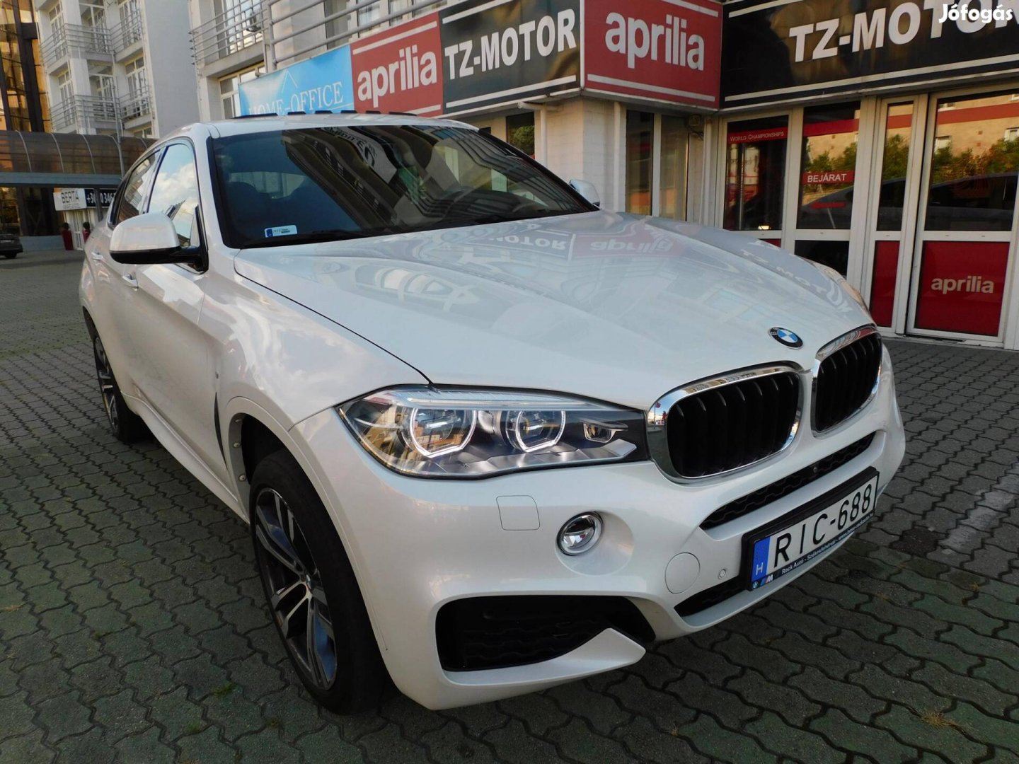 BMW X6 xdrive30d M Sport Edition (Automata) Mag...