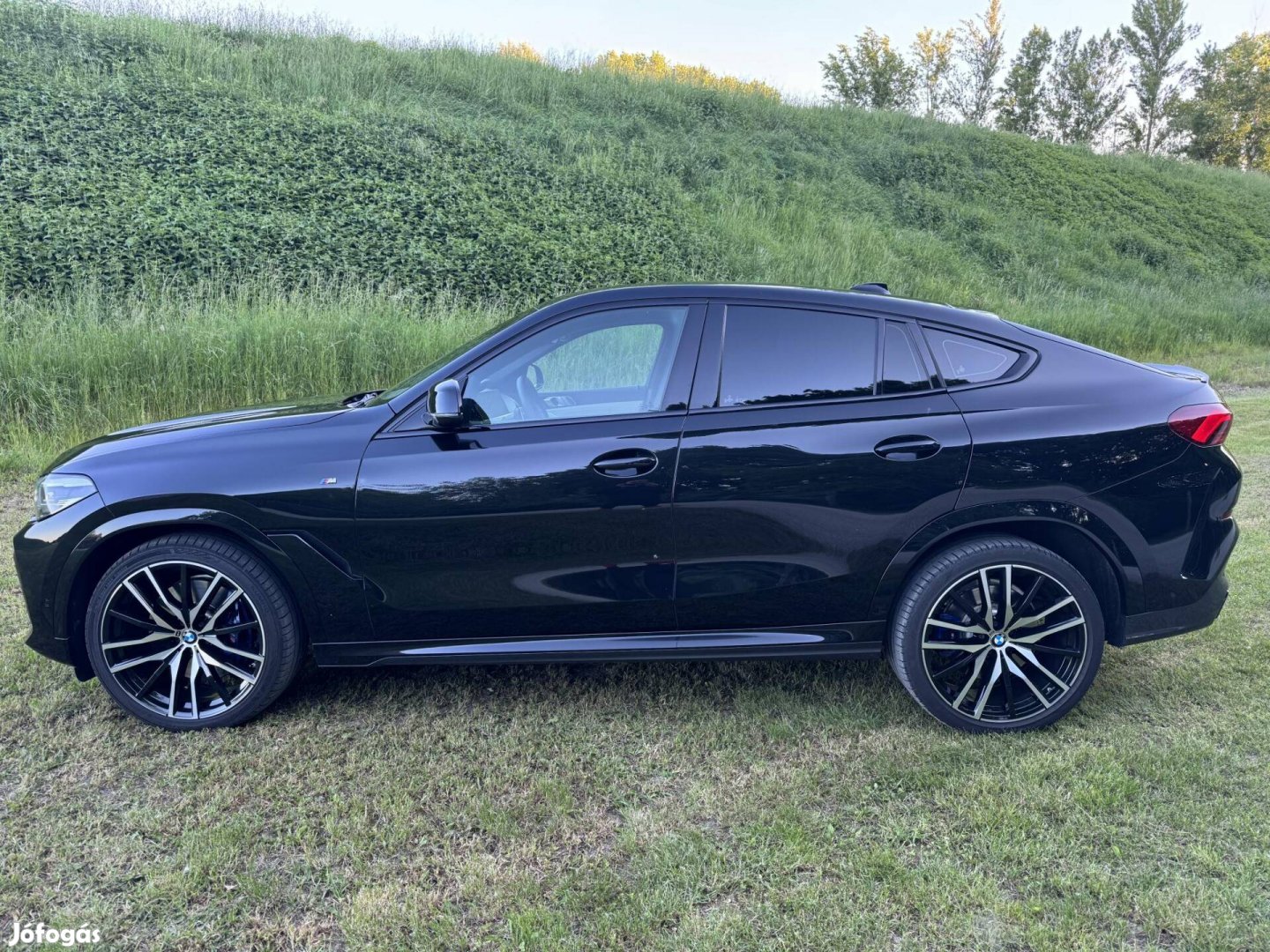 BMW X6 xdrive40d (Automata) LED. 22 COLL. Légru...