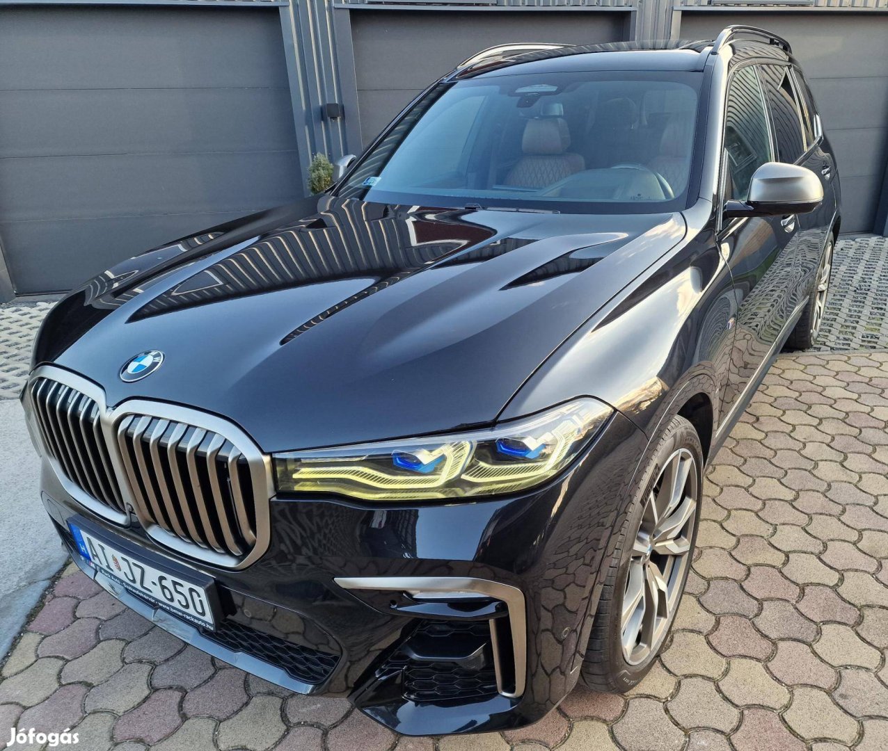 BMW X7 M50d (Automata) 2027 Februárig BMW Prémi...