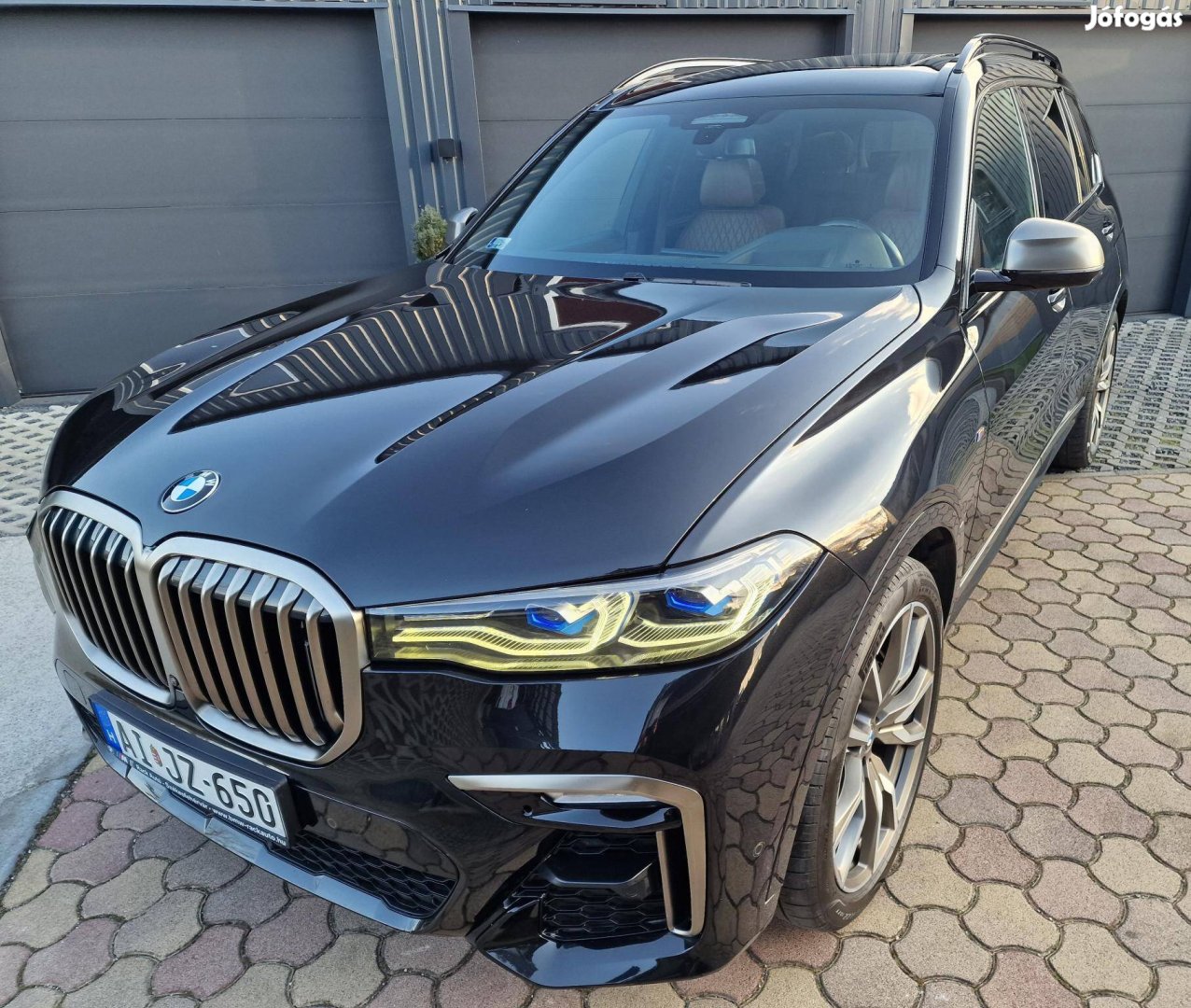 BMW X7 M50d (Automata) 2027 Februárig BMW Prémi...
