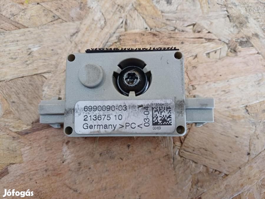 BMW  E60/61 (2003-2009) Antenna Erősítő