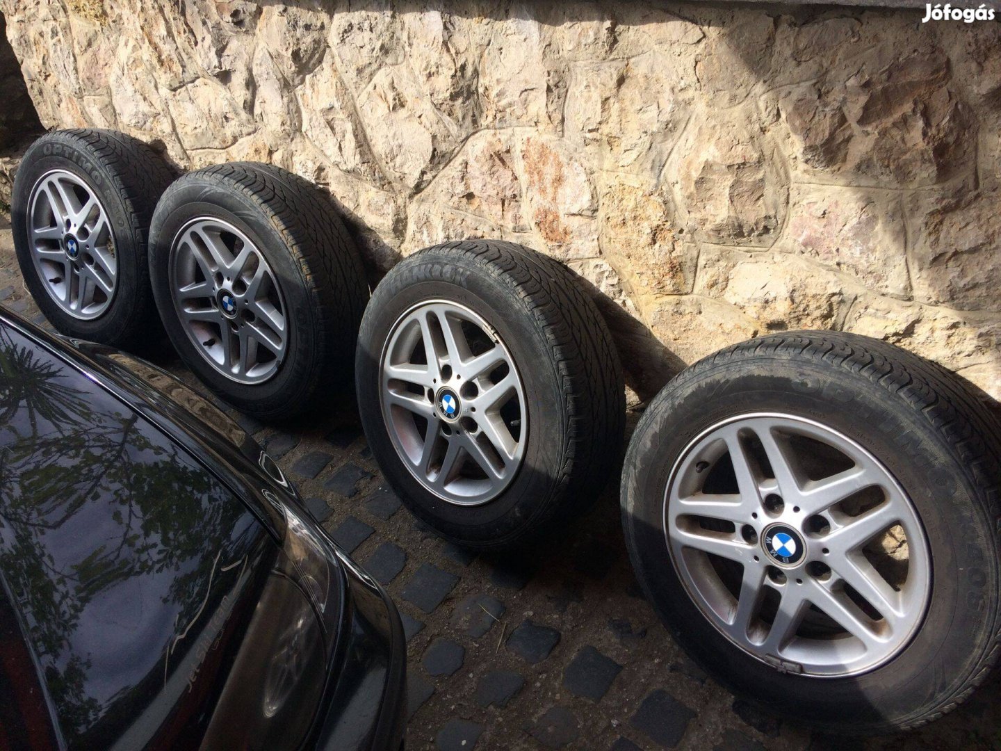 BMW alufelni 15" nyári gumival