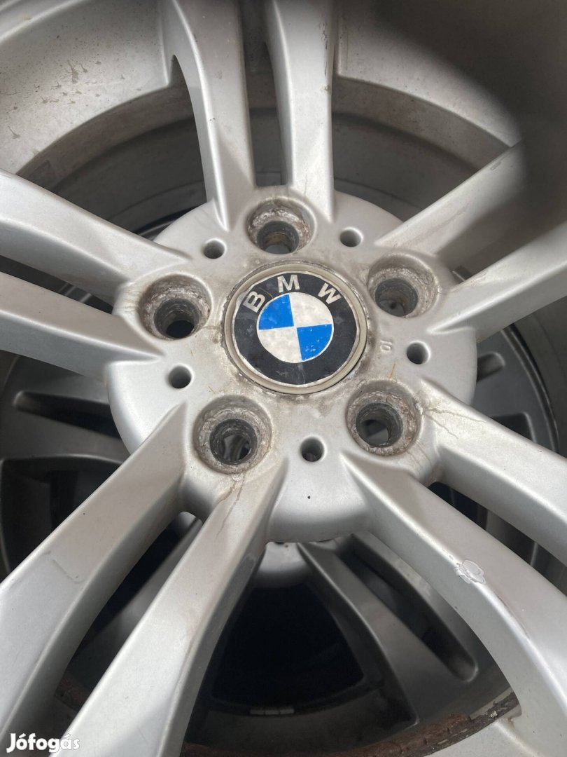 BMW alufelni, teligumival elado.
