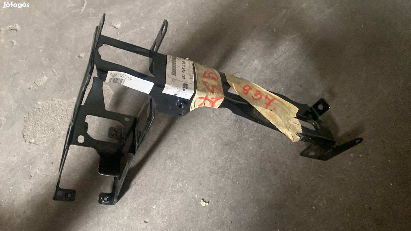 BMW bal oldali hűtőrács konzol 51647245791 eladó