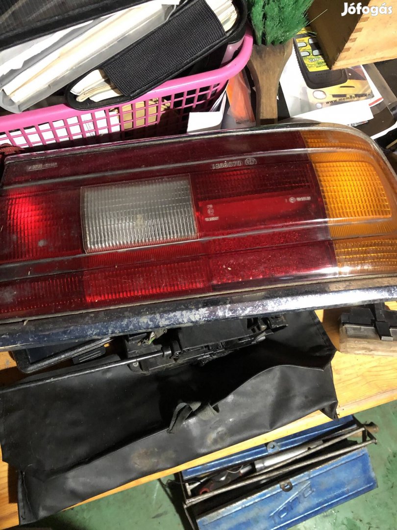 BMW e12 528i hátsó lámpa