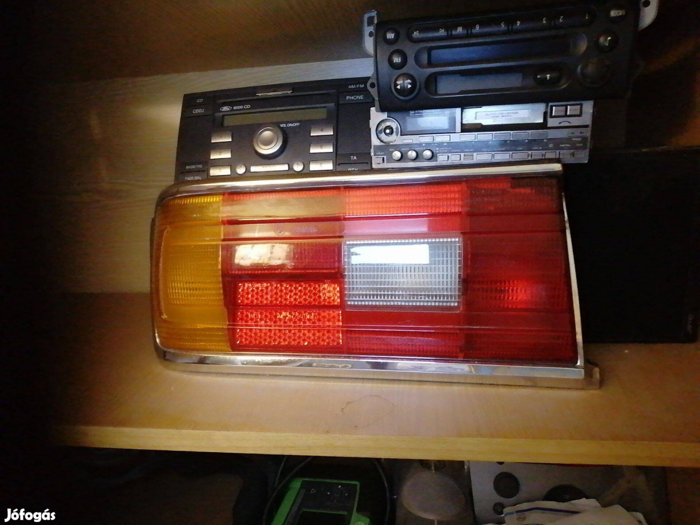 BMW e12 hátsó lampa