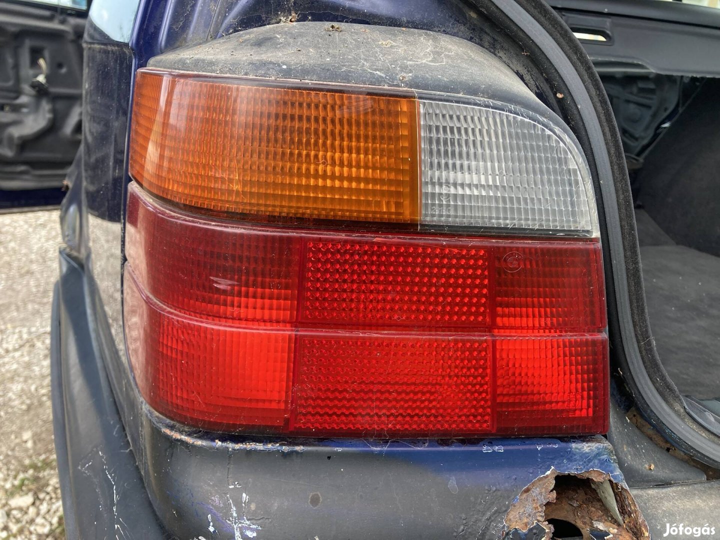 BMW e36 Touring hatso lampa pár