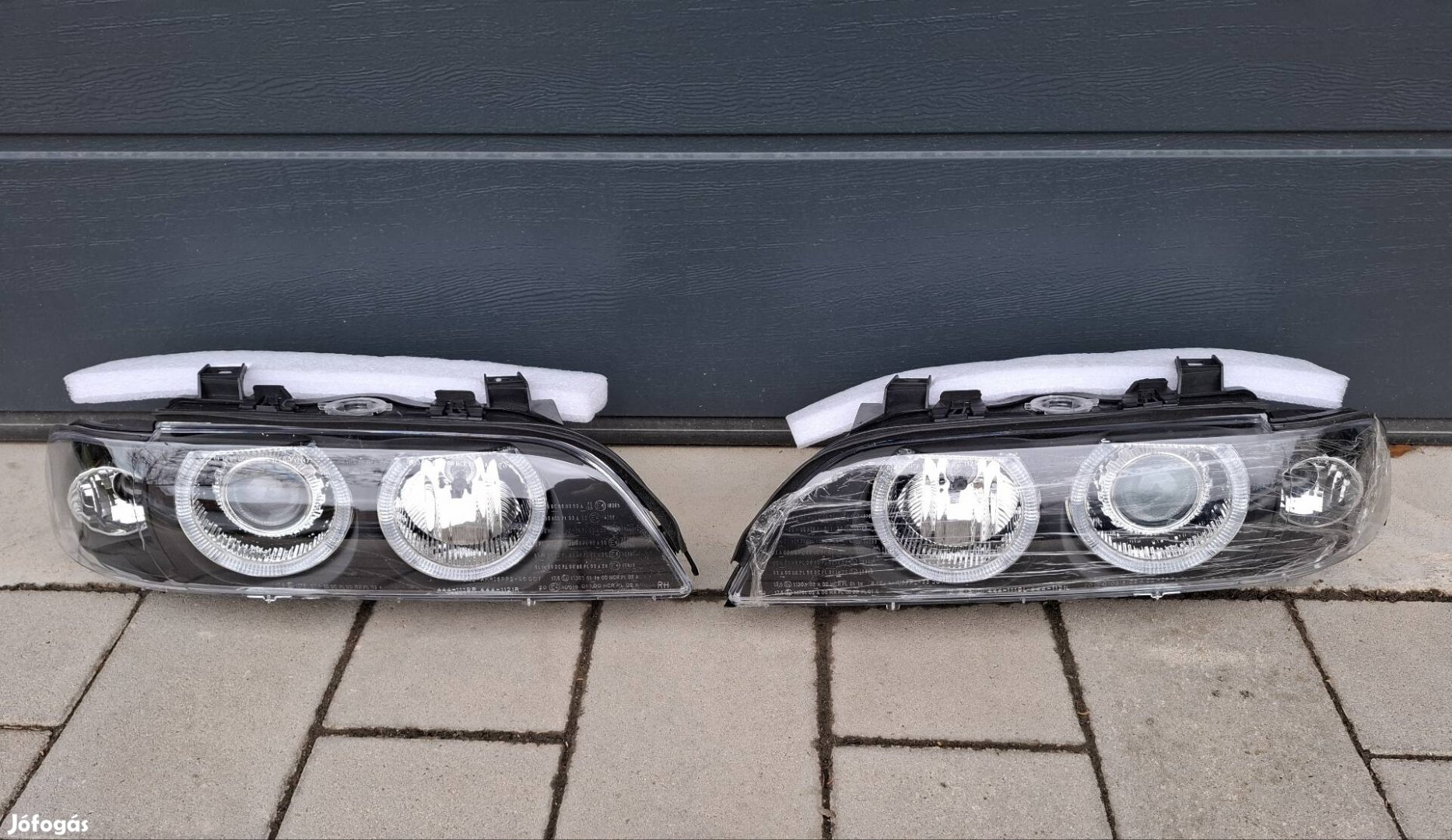 BMW e39 LED Angel Eyes első fényszóró Új!