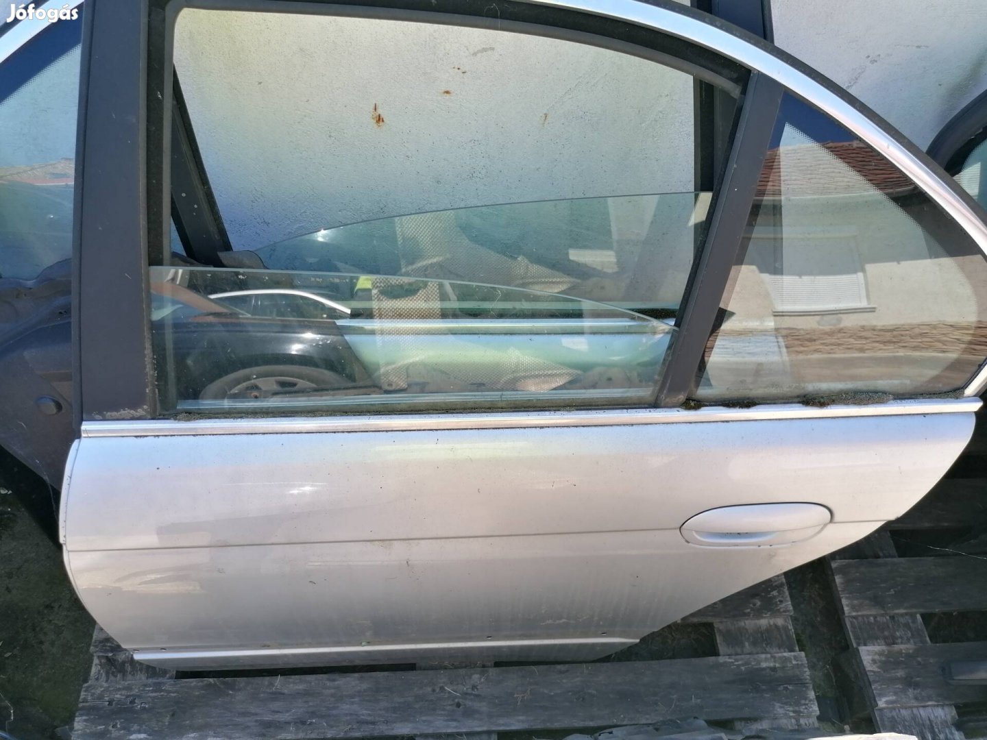 BMW e39 sedan ezüst bal hátsó ajtó rozsdamentes színben felrakhato