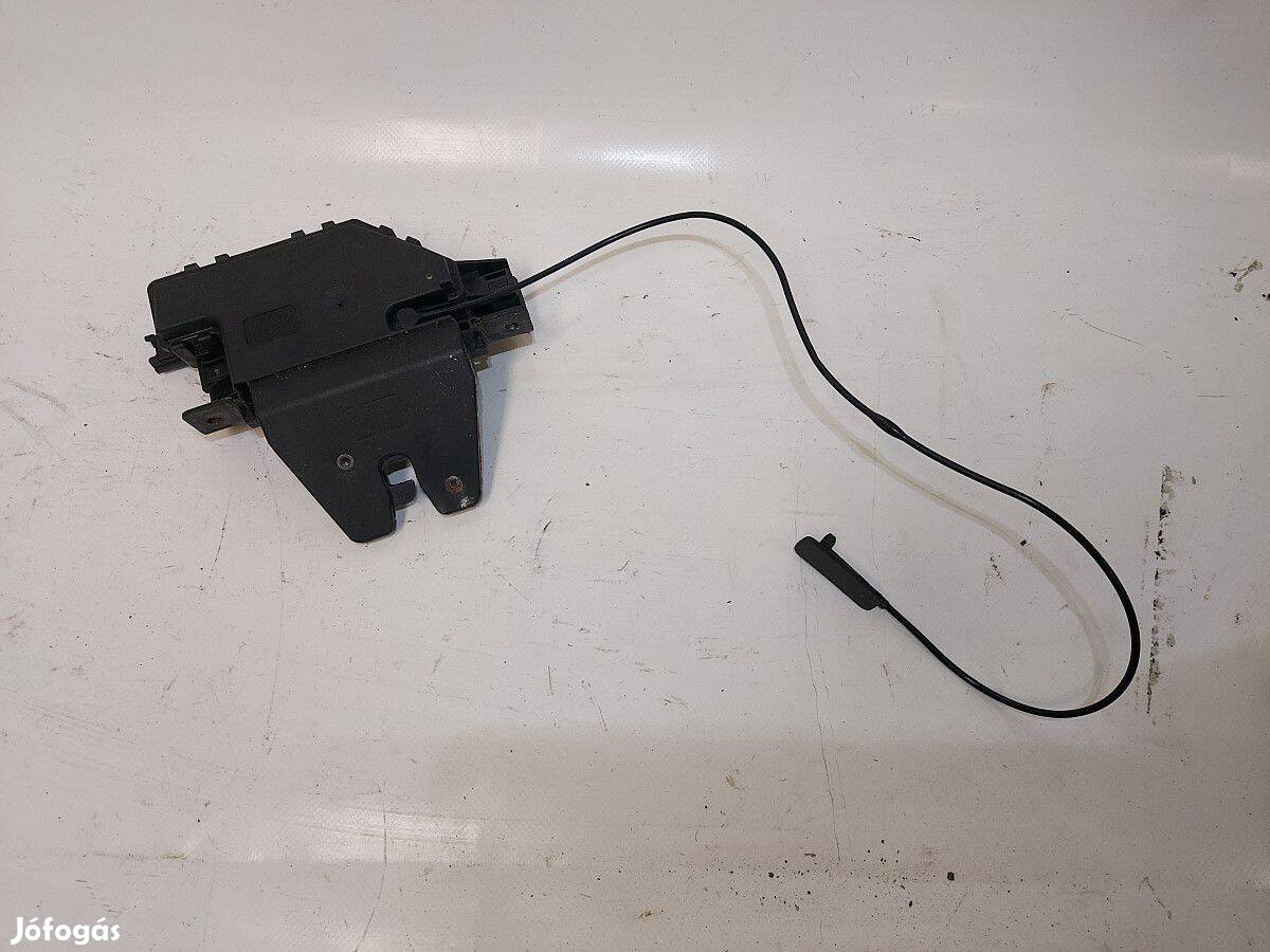 BMW e81 e87 csomagtérajtó csomagtérajtózár csomagtér ajtó zár