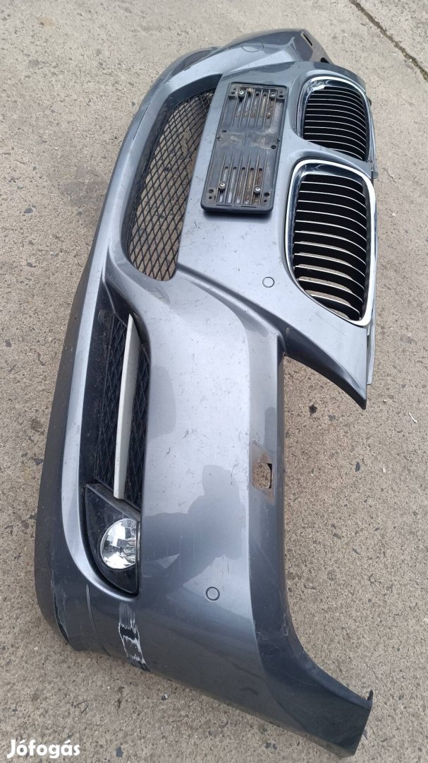 BMW e90 LCI 2010 mosós radaros első gyári komplett lökhárító