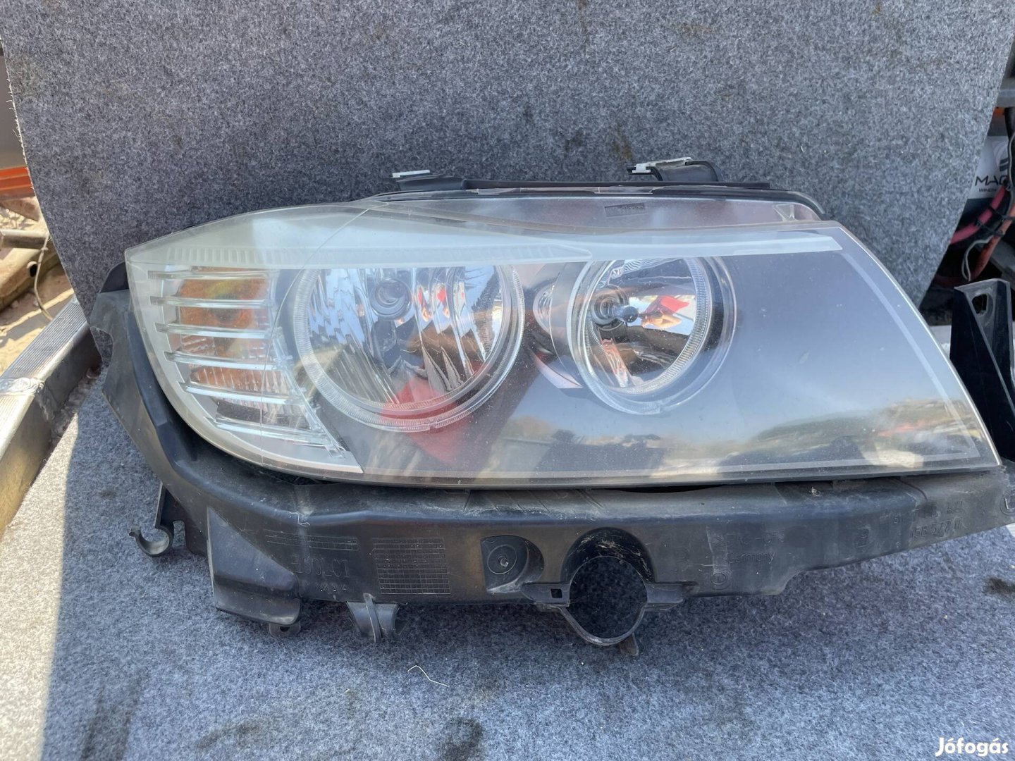 BMW e90 e91 LCI Facelift halogen fényszóró 