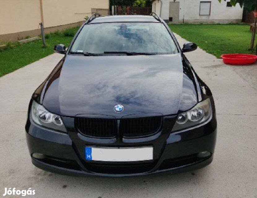 BMW e90 e91 preface (3-as) vese hűtőrács díszrács lakk fekete