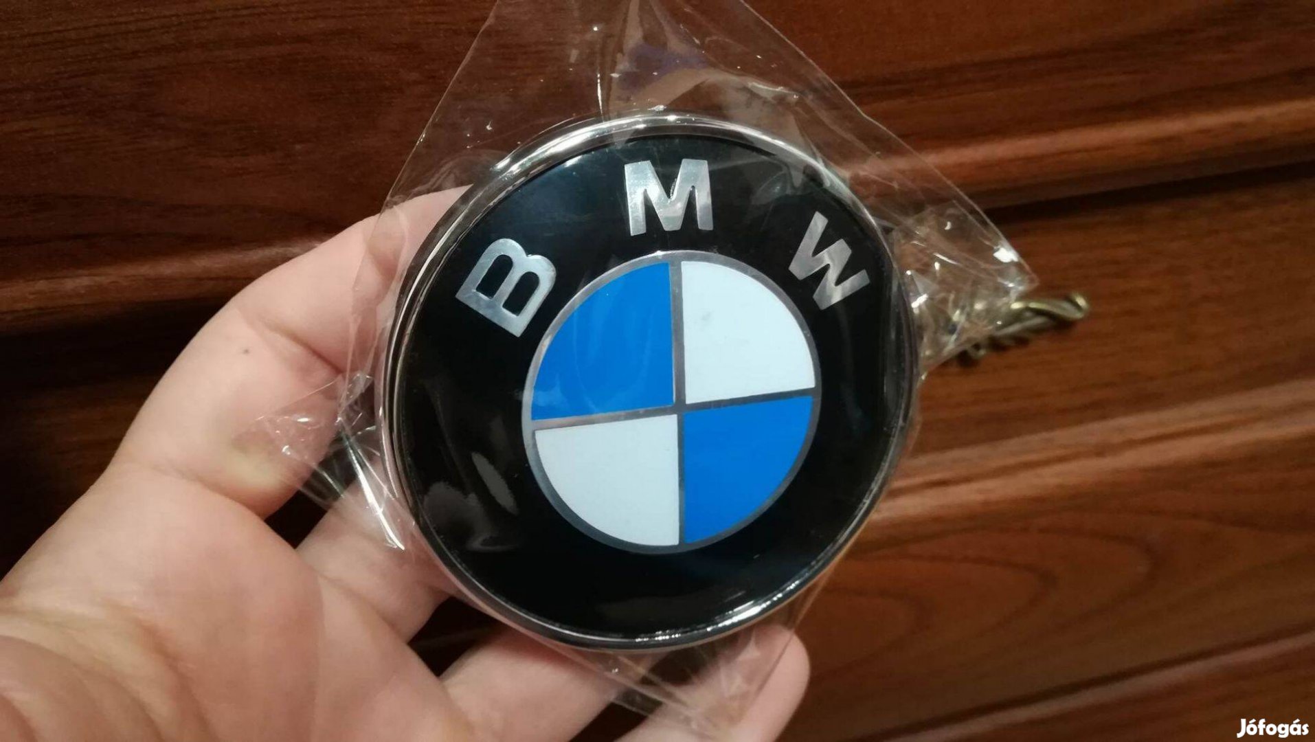 BMW embléma 74mm átmérővel