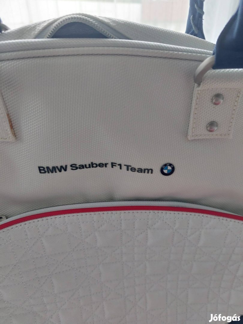 BMW eredeti sauber F1 váltáska /retikül/.