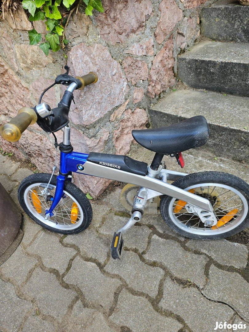 BMW gyermek kerékpár