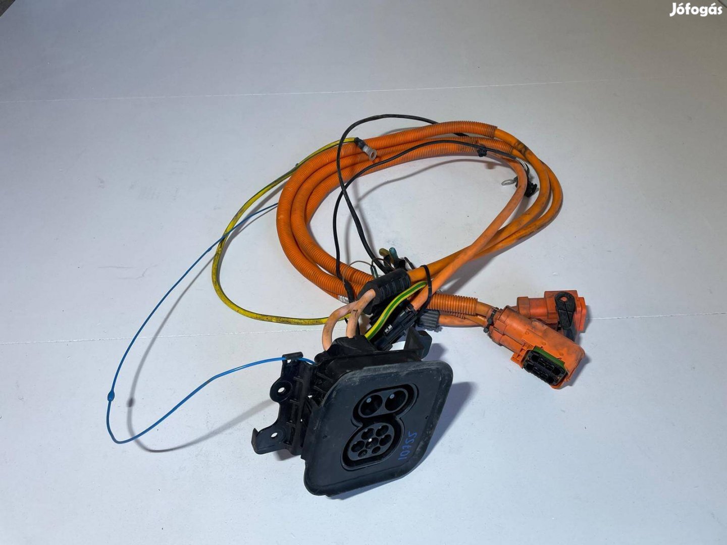 BMW i3 töltőkábel aljzat (használt) 61125A47889