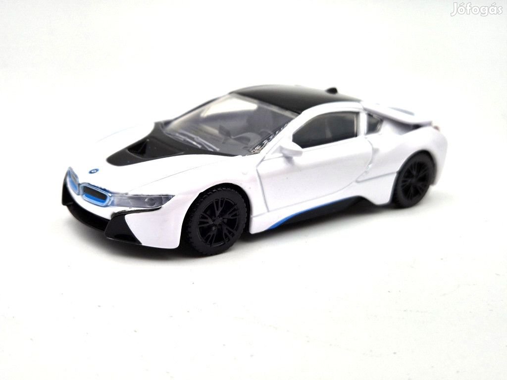 BMW i8 (2015) - fehér - Rastar - 1:43