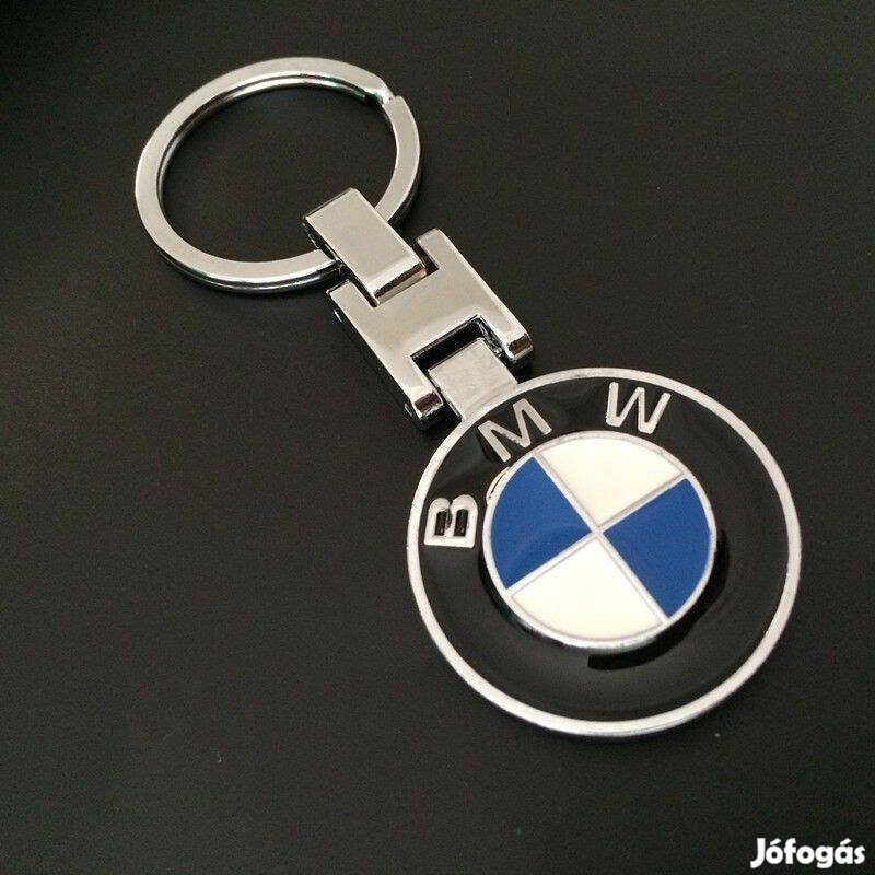 BMW kulcstartó