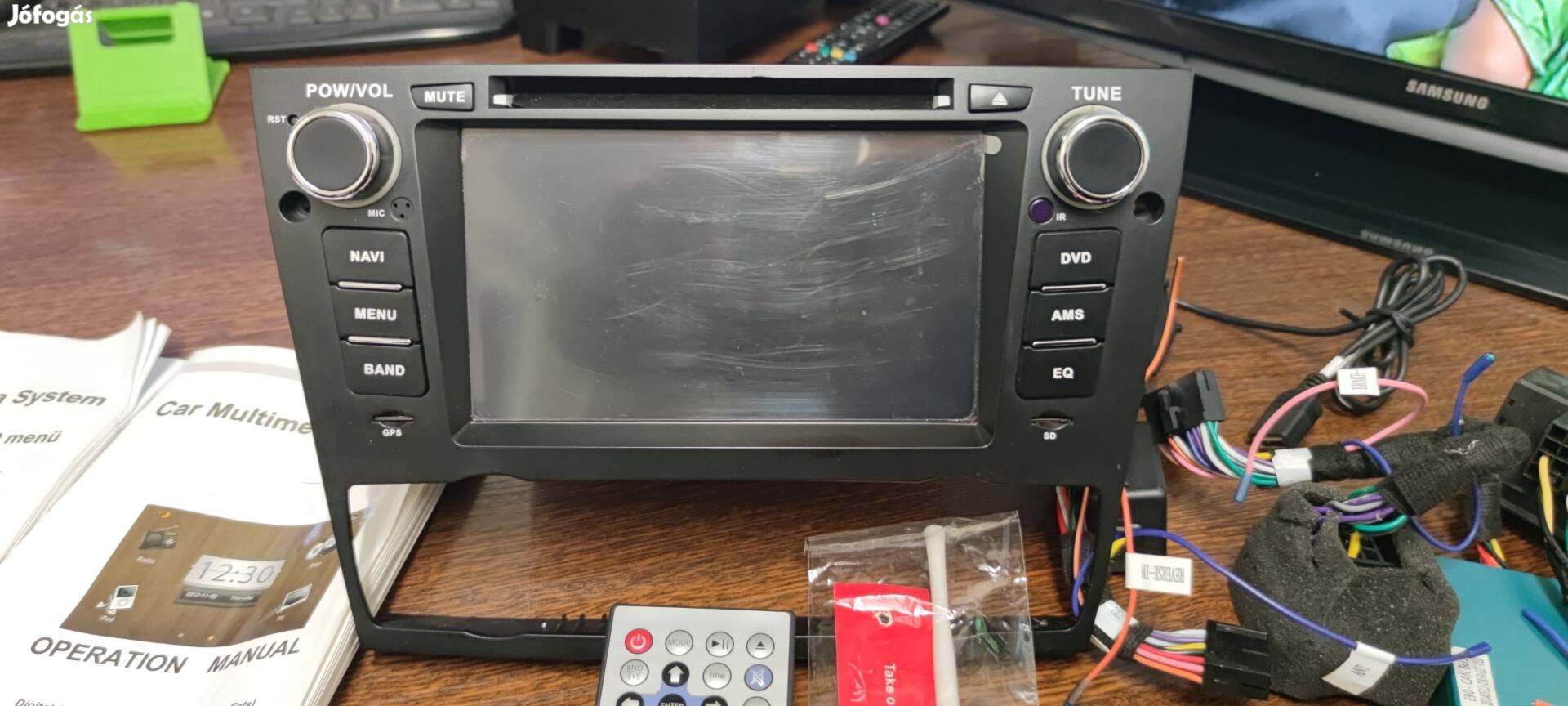 BMW multimédia fejegység új