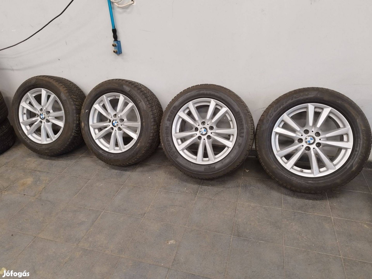 BMW style 446 18" 5x120 alufelni 255/55 gumi