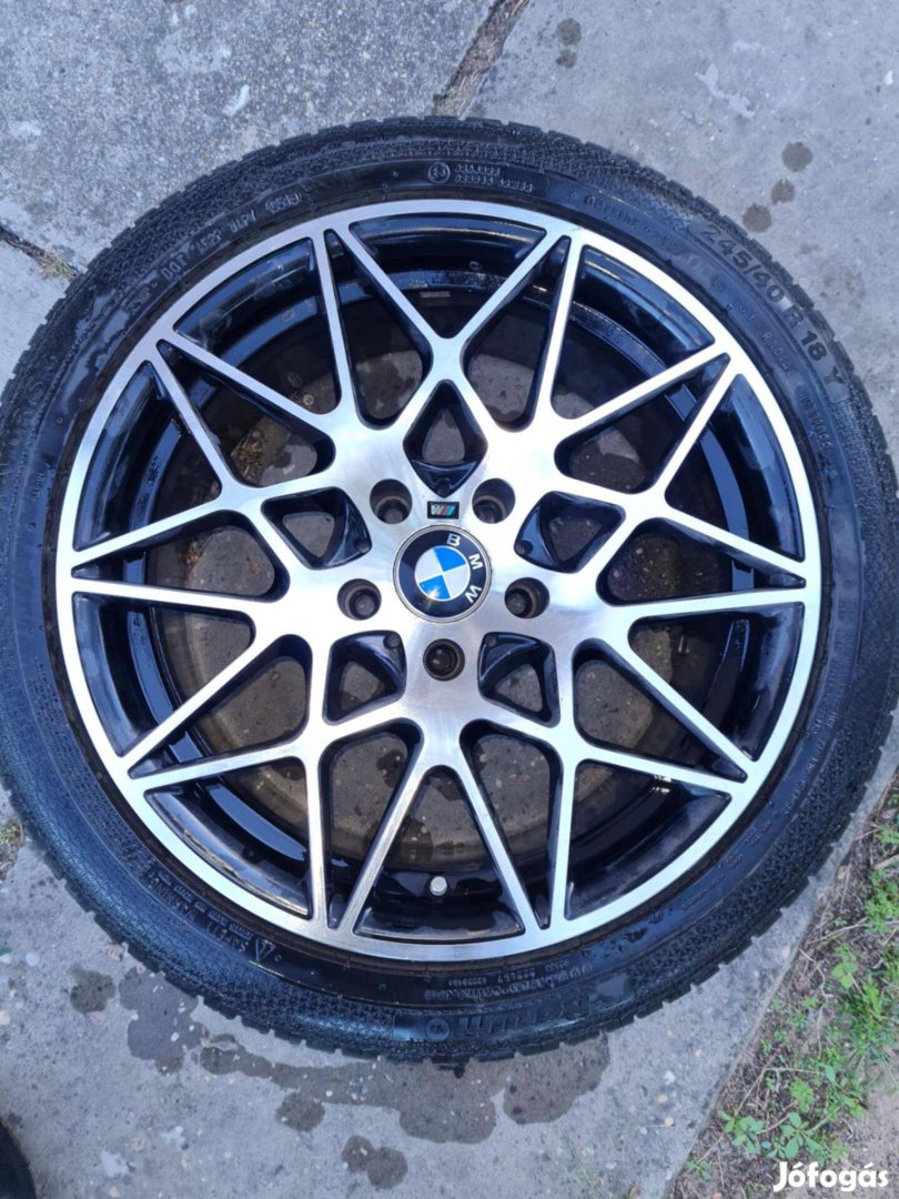 BMW style 666 felni 18as szett nyári gumival