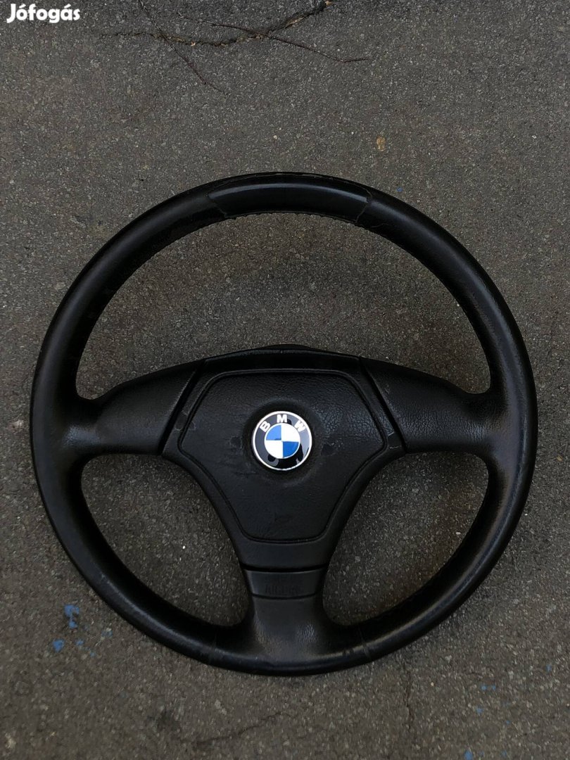 BMW tanga kormány