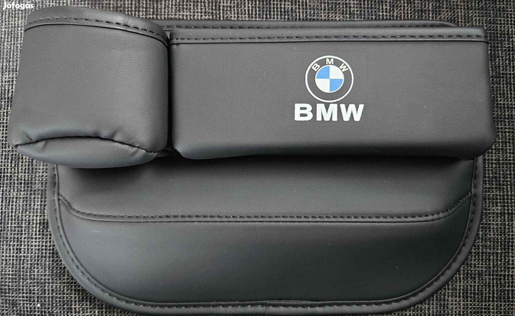 BMW ülés melletti tároló