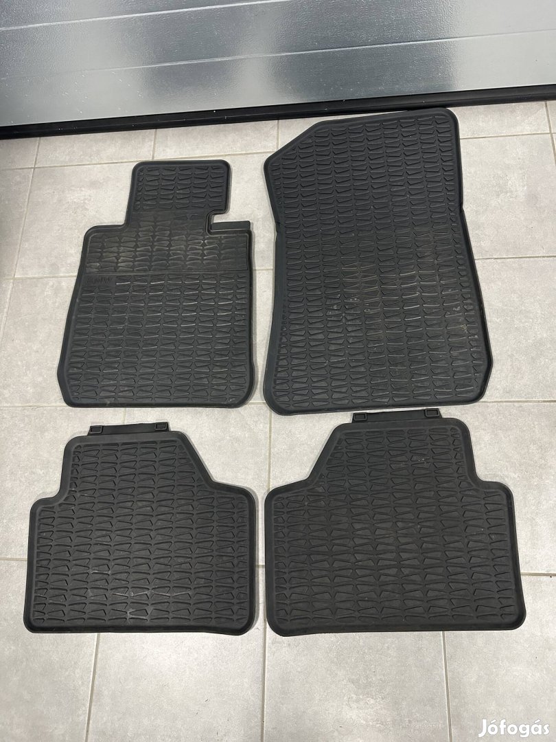 BMW x1 e84 gumi szőnyeg