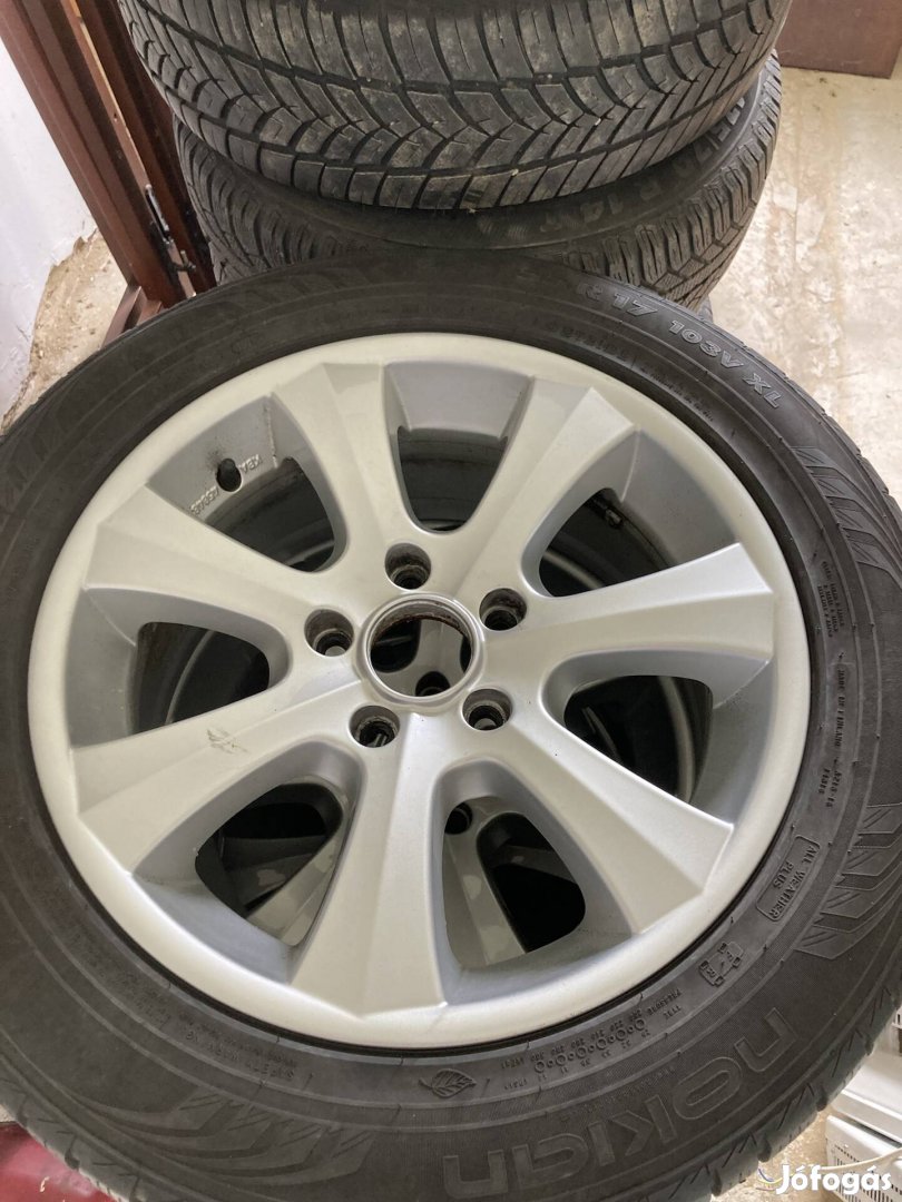 BMW x3 alufelni garnitúra 235/55R17 téli gumival