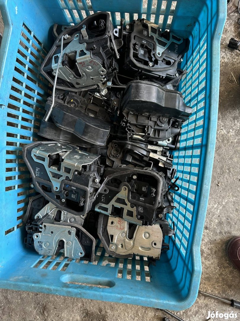 BMw E87 E90 E91 zár zárszerkezet