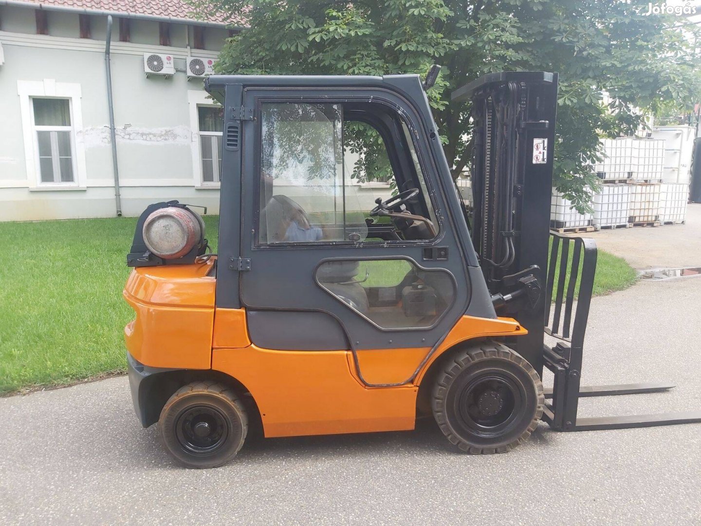 BT (Toyota) gázüzemű targonca