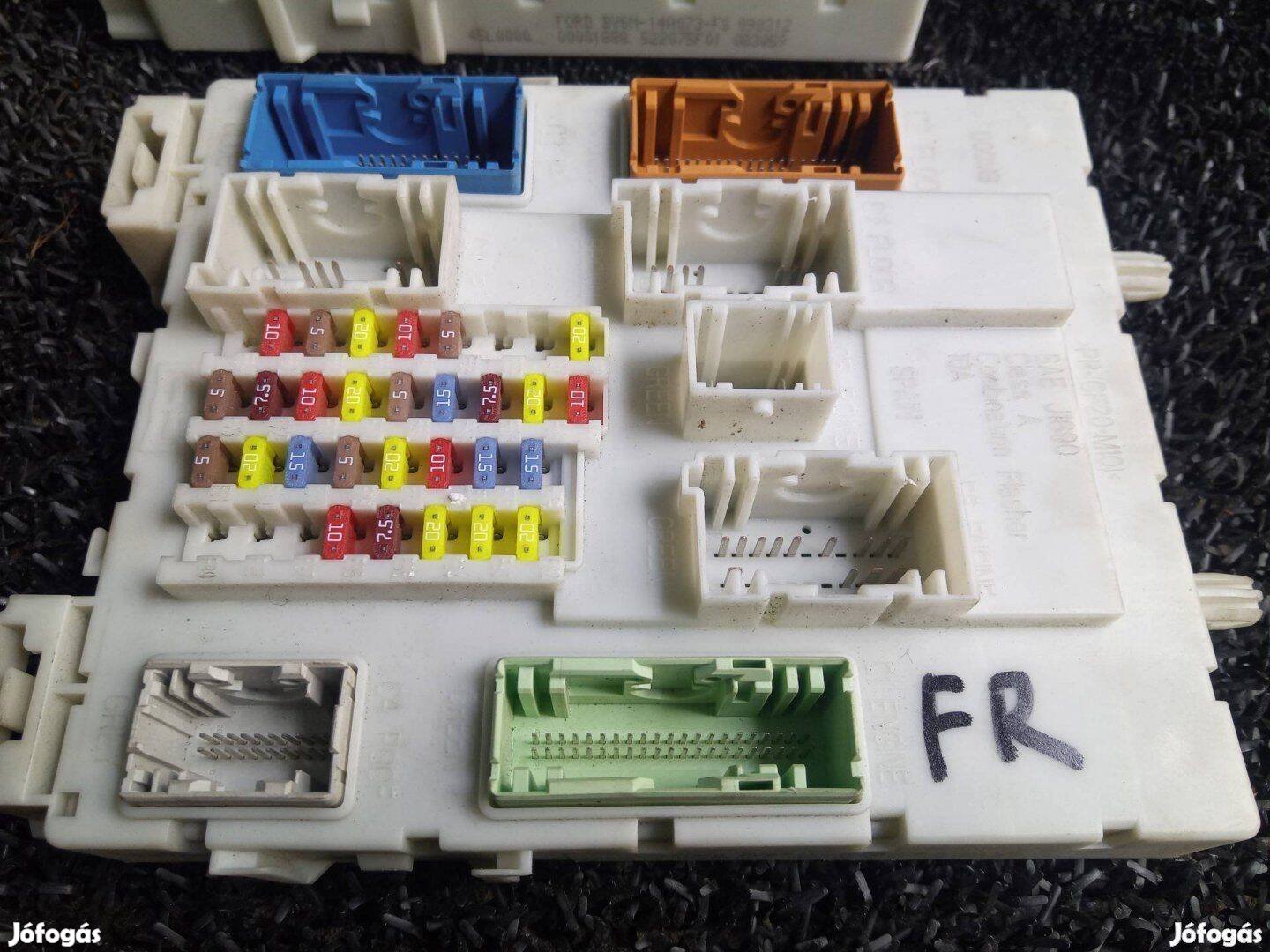 BV6N-14A073-FR Ford focus MK3 biztosítéktábla