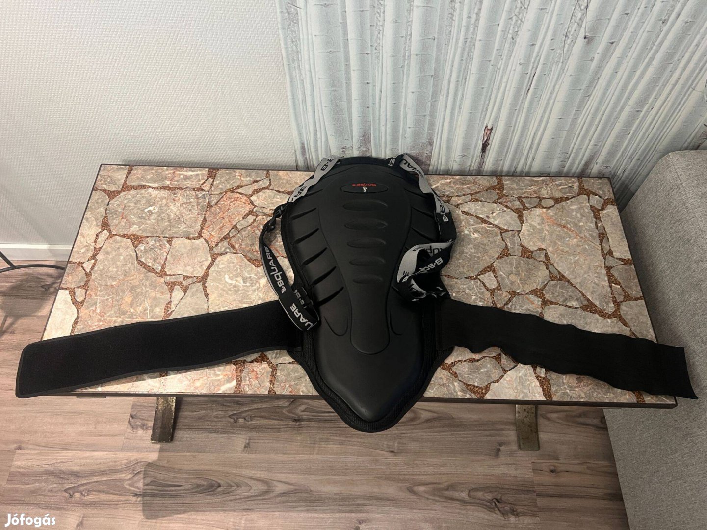 B-Square gerincvédő PR900 protector