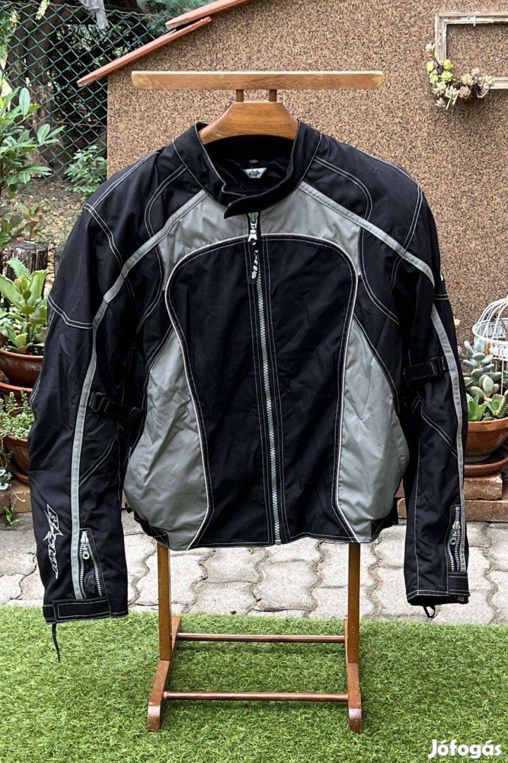 B-Star motoros dzseki újszerű állapotban eladó!