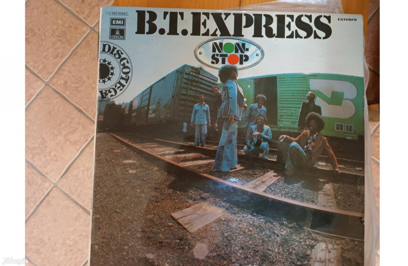 B.T.Express bakelit hanglemez eladó