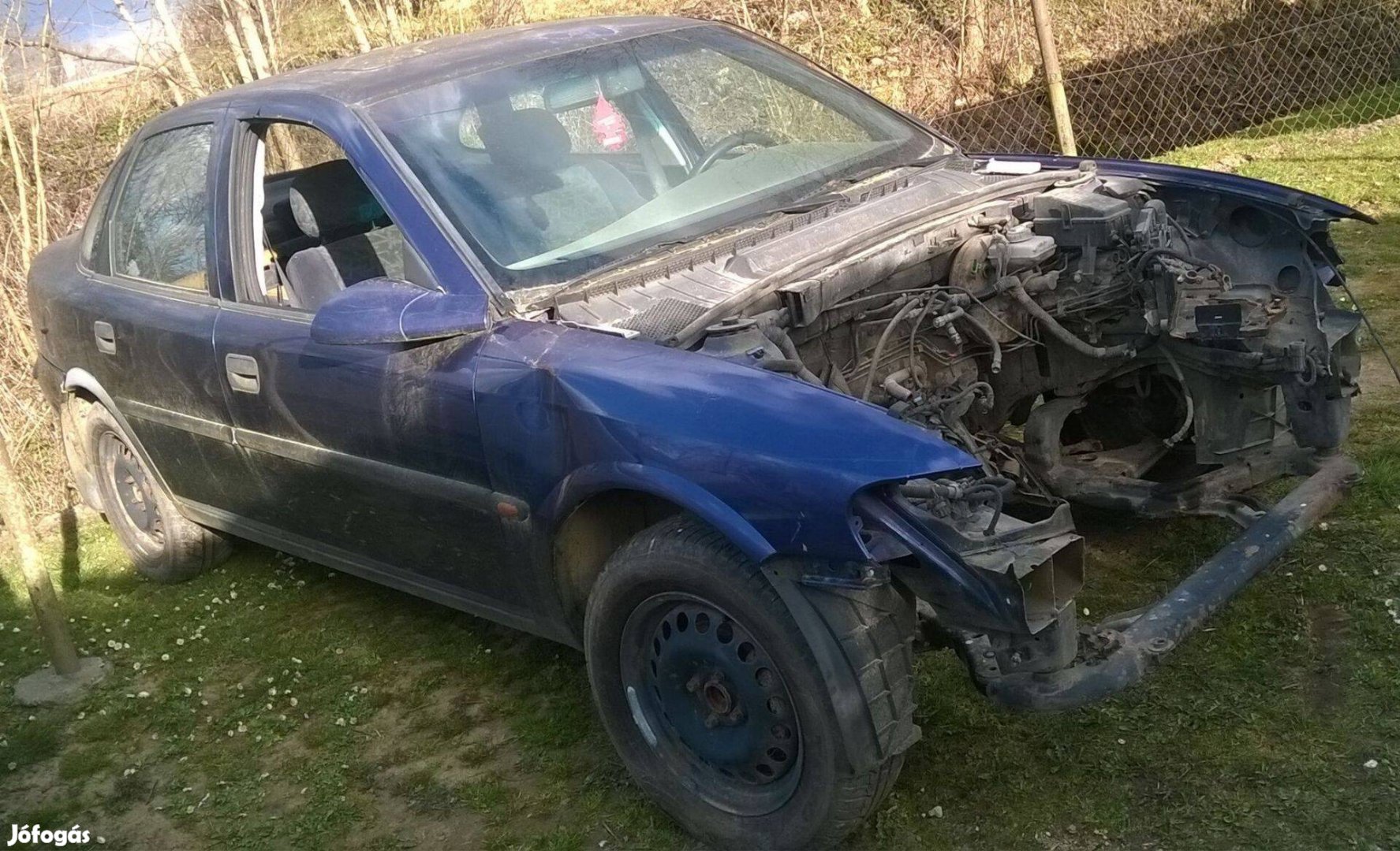 B Vectra 1.6i 8v bontás