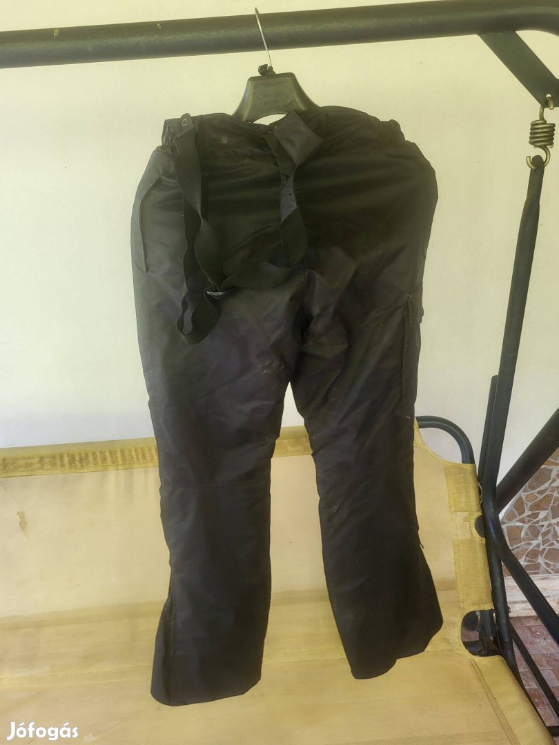 B kantáros motoros nadrág S-es új